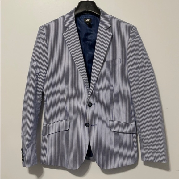 Blazer - Picture 1 of 2